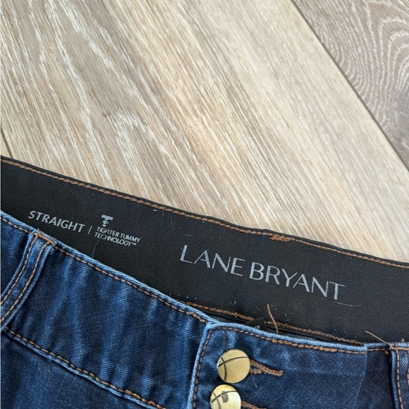 Lane Bryant Straight Leg short Tummy Control Jeans - Picture 6 of 6